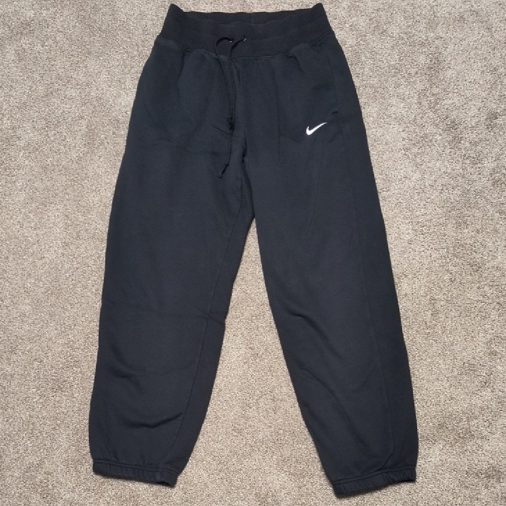 Nike Women's Black Sweatpants